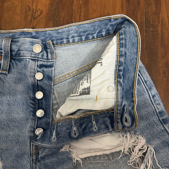 LEVI'S 501 High Waist Button Fly Distressed Jean Shorts in Blue - Picture 4 of 12